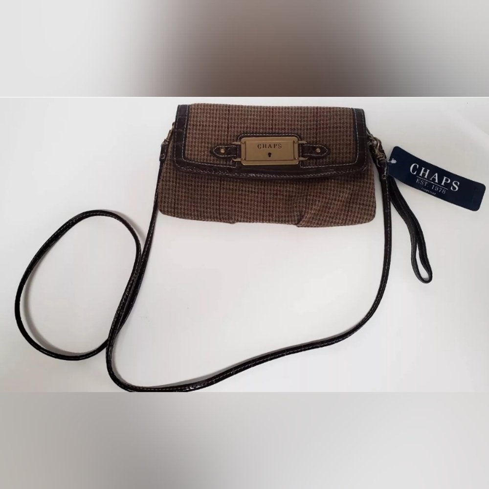 VTG CHAPS Cross Body Clutch Purse Herringbone Wool Montmartre Olive NWT 1342021 - Picture 2 of 12